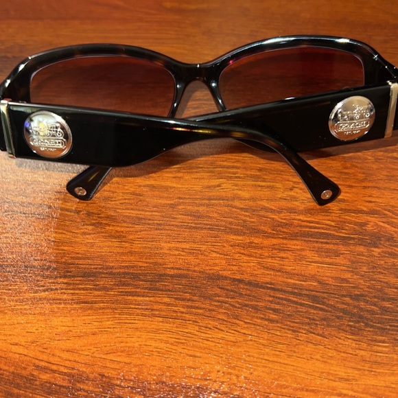 Coach Sunglasses - Picture 9 of 9